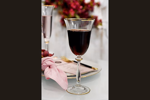 Eleganckie kieliszki do wina czerwonego New York-NYB