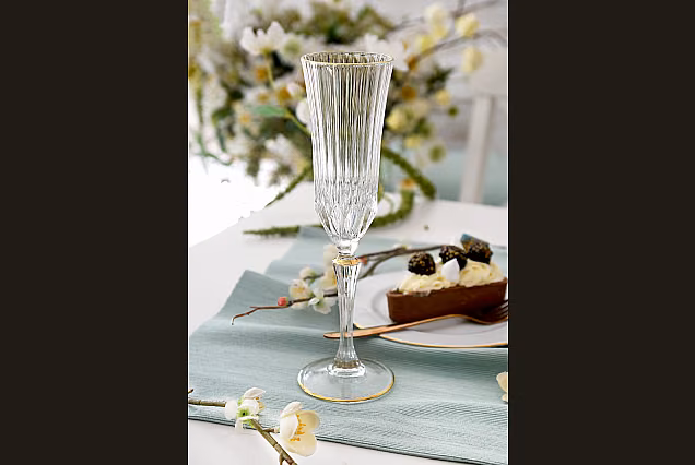 Eleganckie kieliszki do szampana 180ml ze złotym paskiem ADAGIO GOLD-ADGA