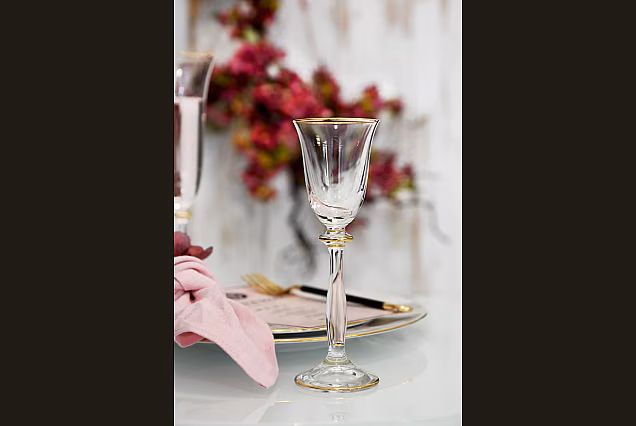 Eleganckie kieliszki do likieru New York-NYD